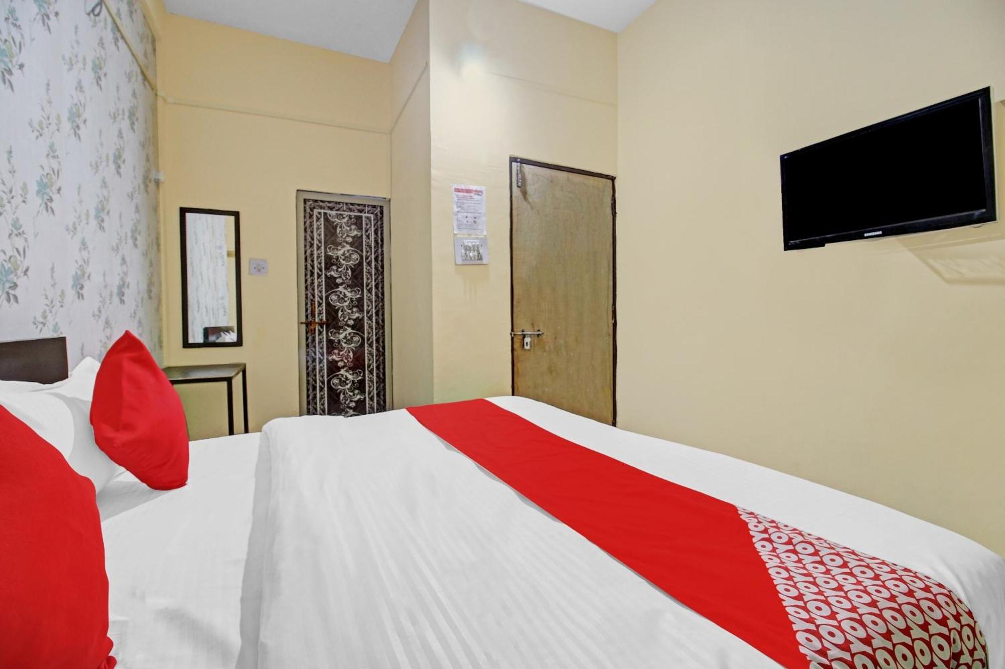 Hotel O Red N Blue Bhopal Buitenkant foto
