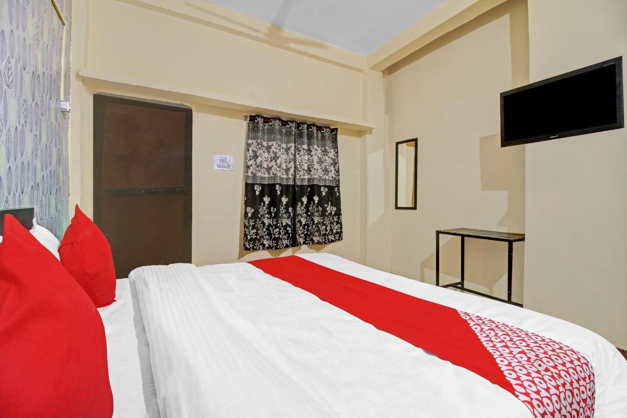 Hotel O Red N Blue Bhopal Buitenkant foto